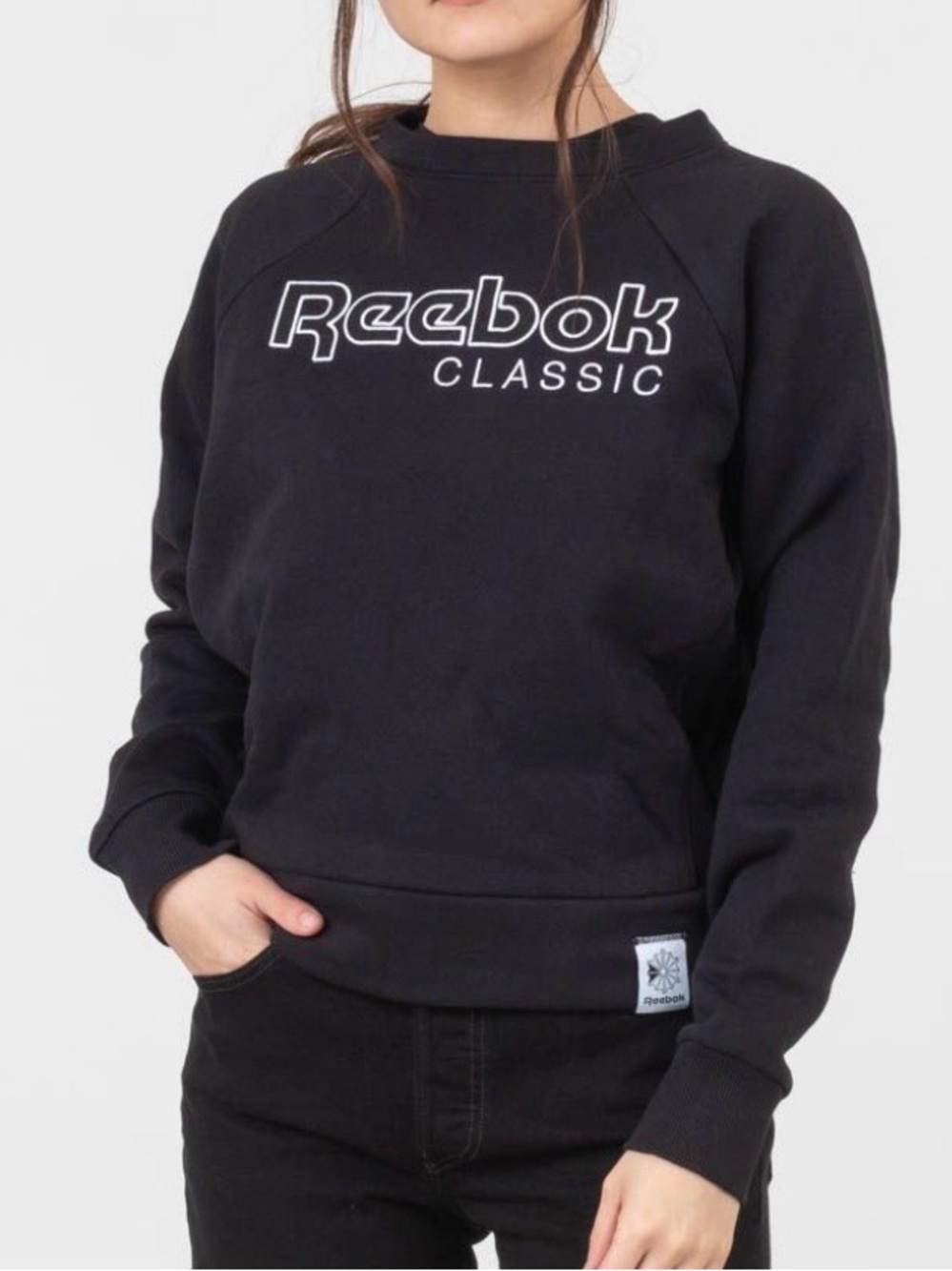REEBOK | BLACK CREW NECK SWEATSHIRT